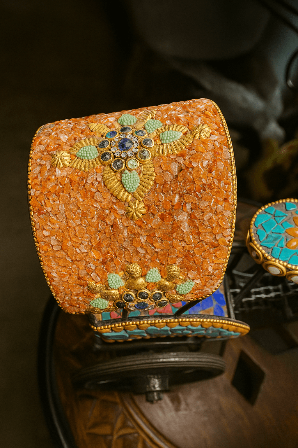 Handcrafted Metal Rickshaw Figurine – Indian Mosaic Art Decorative Showpiece | Traditional Cultural Decor