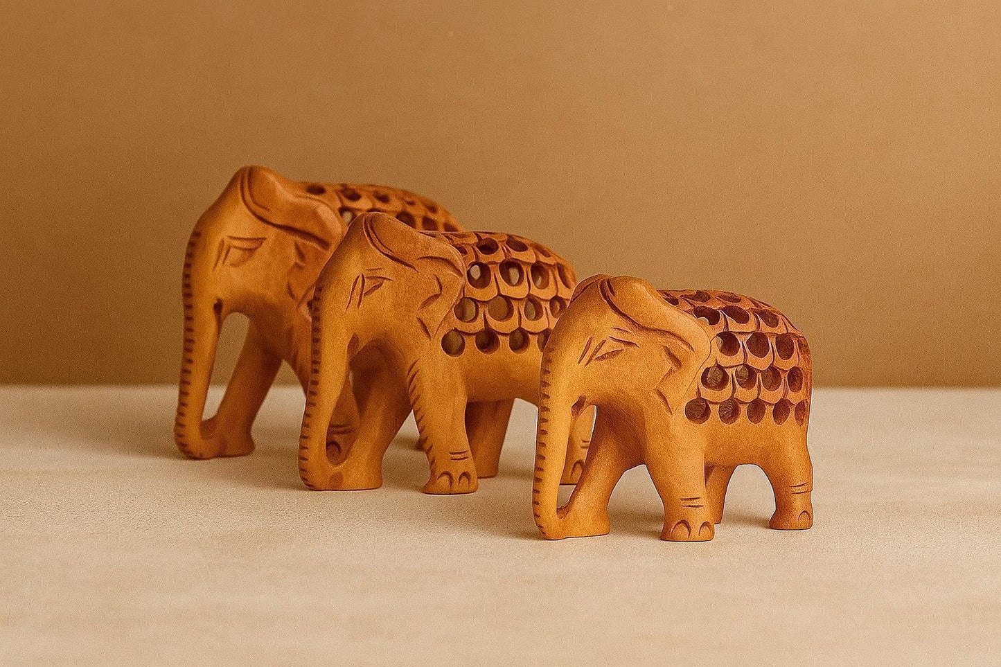 Handcarved Wooden Elephant Set - "Mother & Baby" Nested Design - Indian Artisan Home Decor